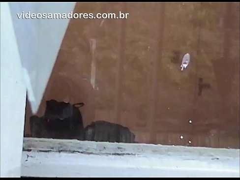 ❤️ Homem excitado a ver a sua namorada com outro tipo, a gravar um vídeo sem perturbar o casal ❤ Porno porno em nós ️❤