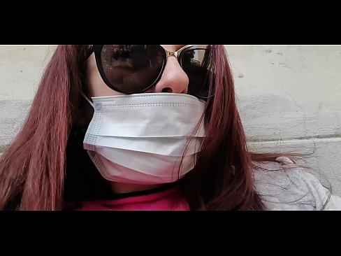 ❤️ Nicoletta vinga-se do seu vizinho e faz chichi na sua garagem (Especial Covid19 Quarentena Italiana) ❤ Porno porno em nós ️❤